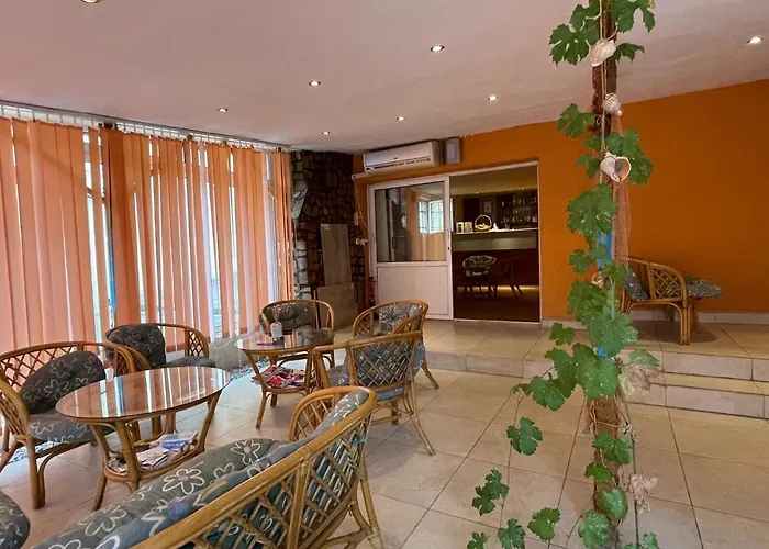 Gasthuis Orange House 3*